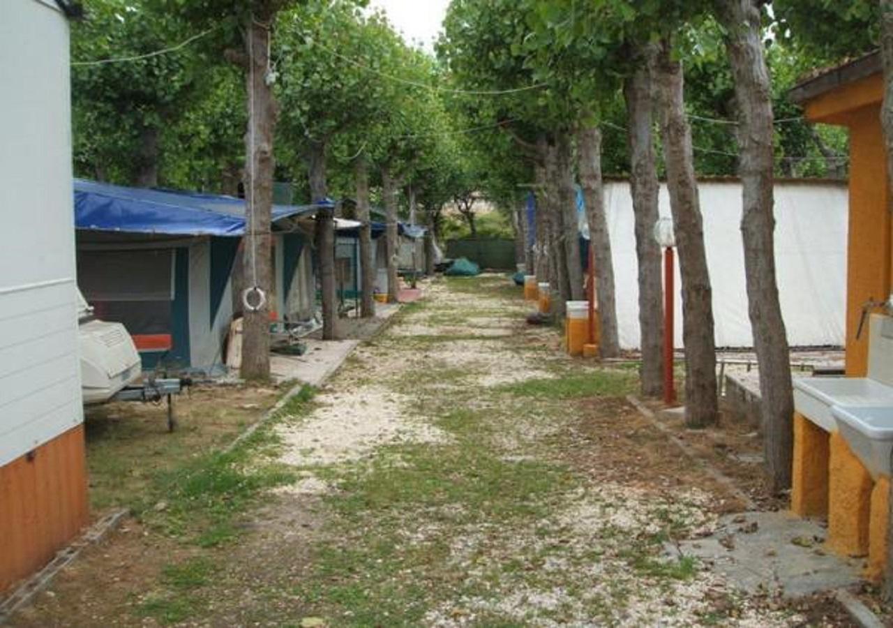 Camping Borghetti Ортона Экстерьер фото